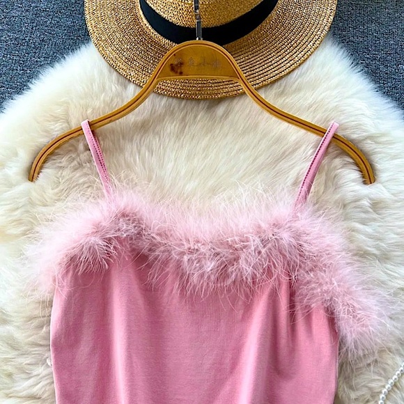 Pink feather trim cami - Picture 9 of 11